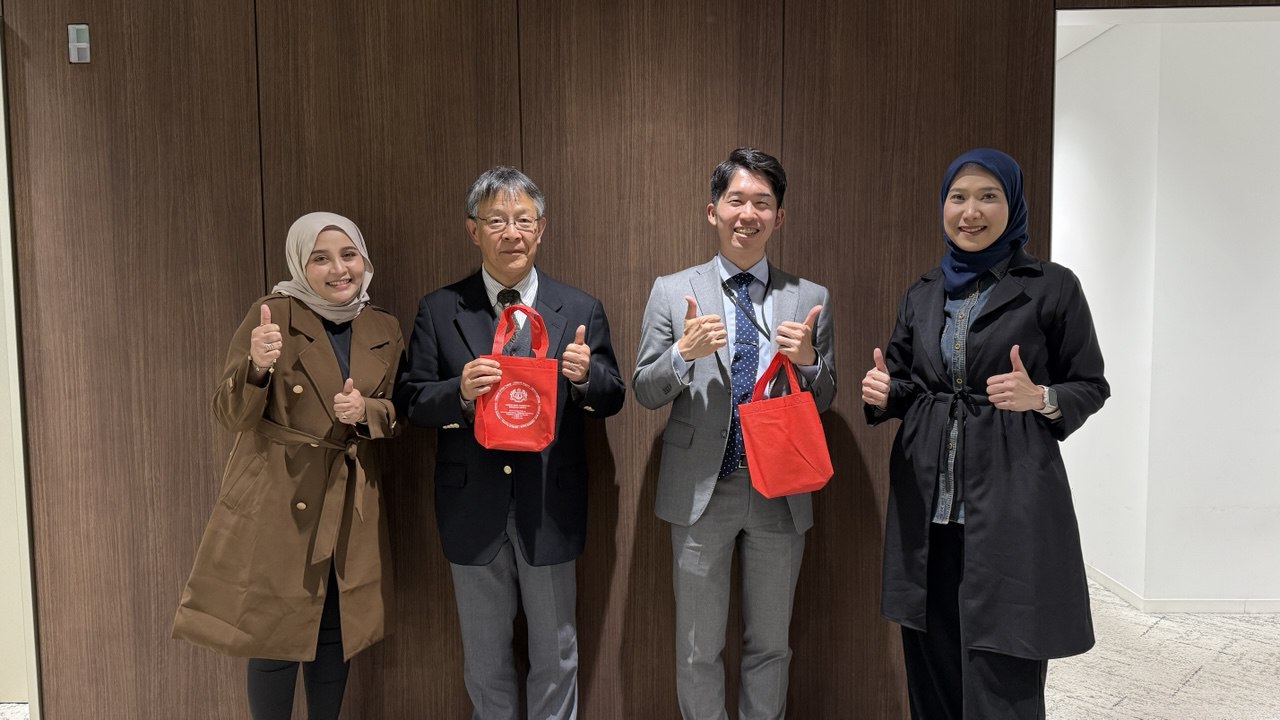 参加者の集合写真